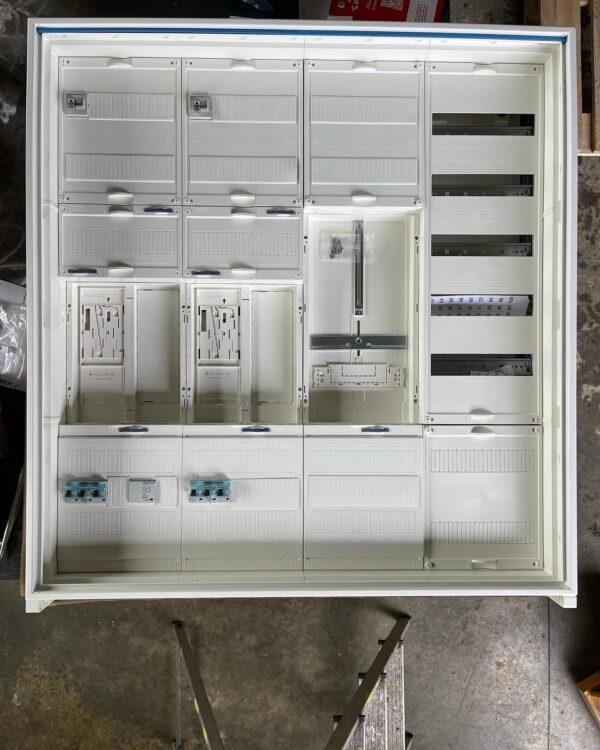 Neu aufgebauter Zählerschrank